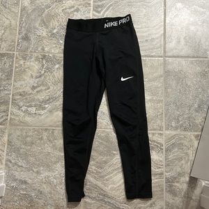 Black nike pro leggings